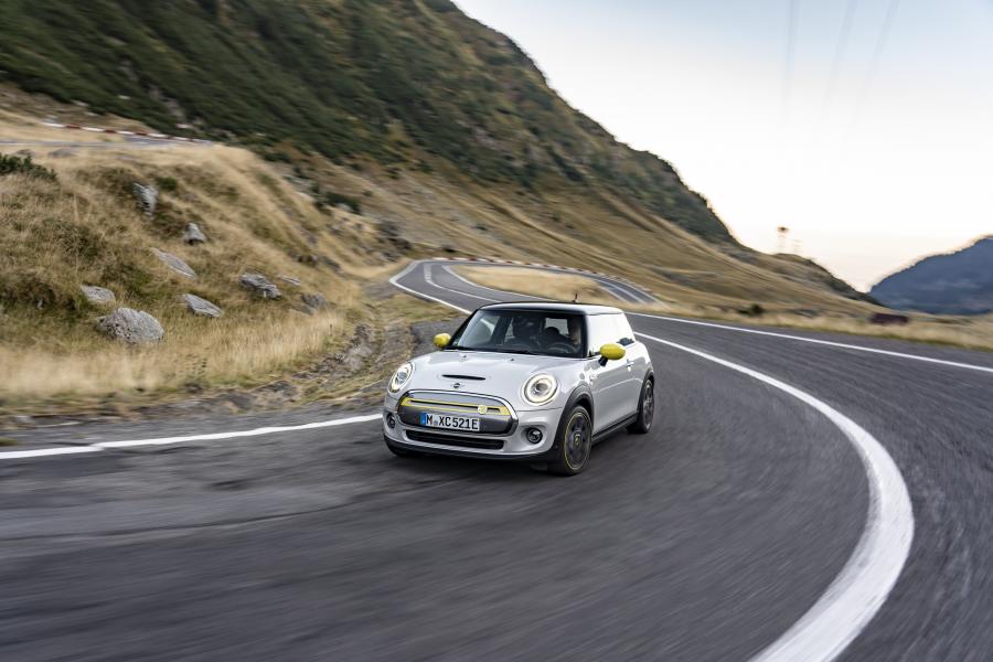  Mini Cooper SE (F56) 2019 года  (WW) (фото 122 из 132)